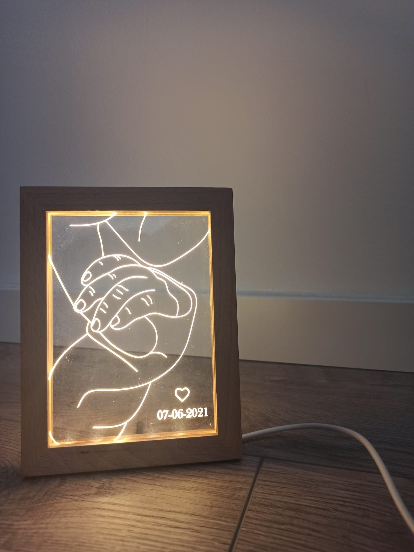 Foto de la reseña de Lucía P. mostrando el LumiBoard en casa